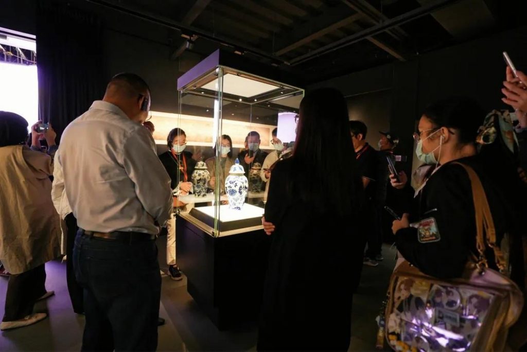 如何設(shè)計展廳才能使空間充滿活力?插圖(1) 如何設(shè)計展廳才能使空間充滿活力?插圖(1)